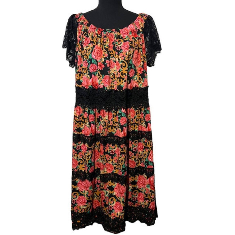 Ryan Michelle Dress Plus‎ Size 2X Floral & Black Lace Lined Scoop Neck Festive